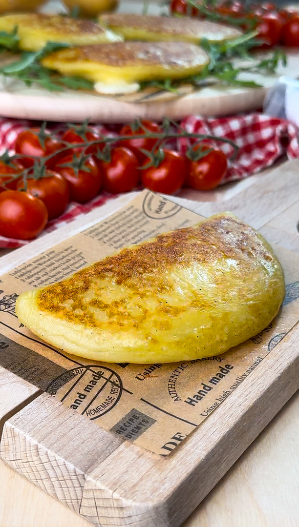 CALZONI DI PATATE SOLO 2 INGREDIENTI