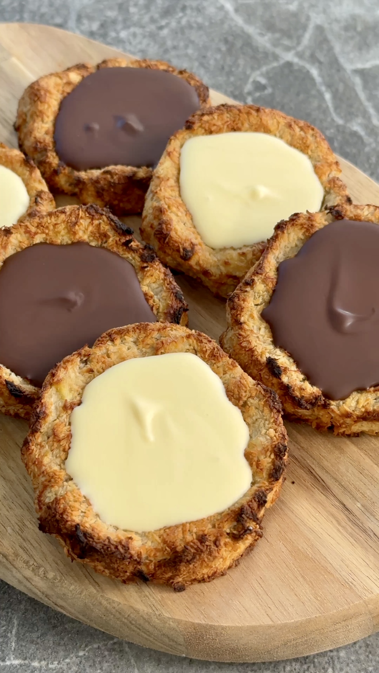 BISCOTTI SENZA FARINA 2 INGREDIENTI