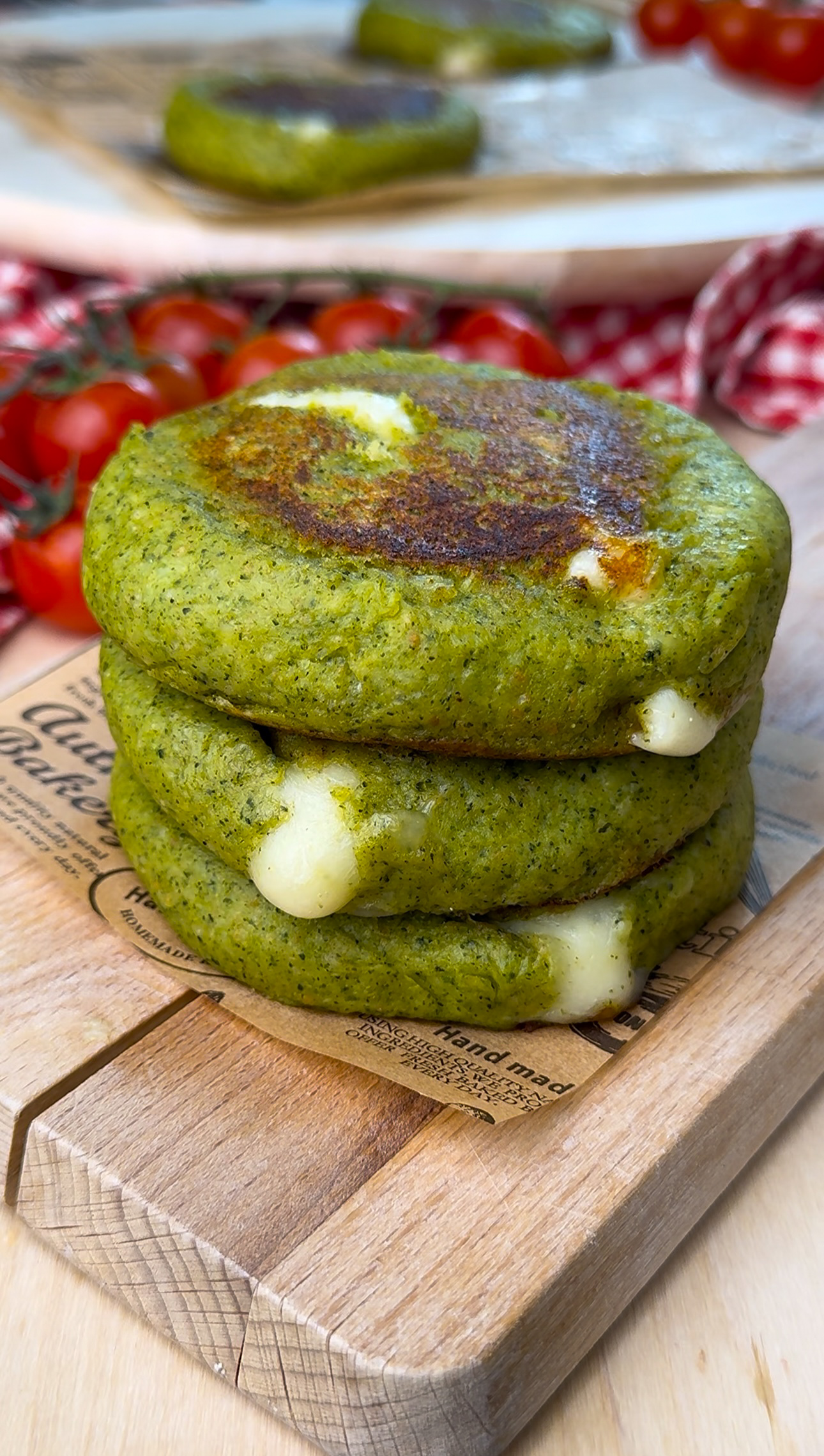 FOCACCINE DI BROCCOLI 3 INGREDIENTI